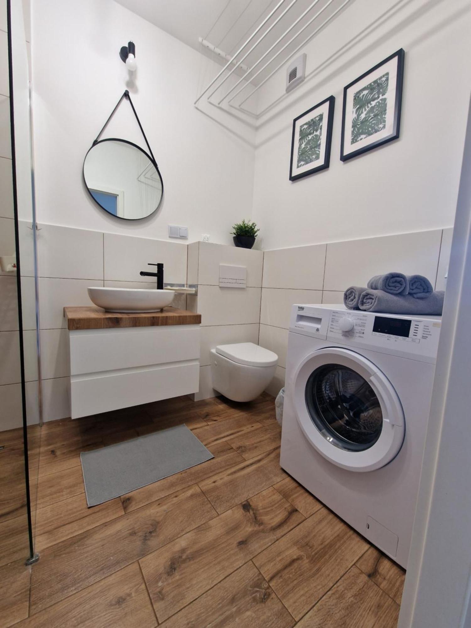 60 - Apartamenty Siedlce - Nowy Apartament W Centrum Przy Ul 3 Maja 51A 外观 照片